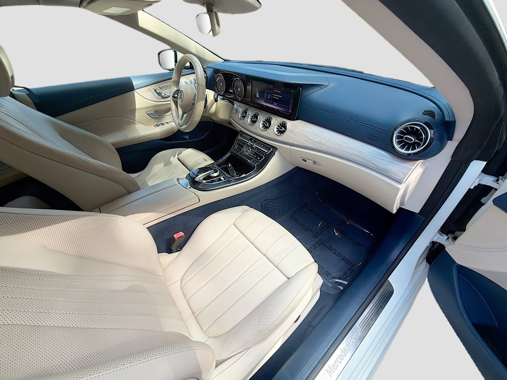 Used 2019 Mercedes-Benz E 450 Cabriolet image 31