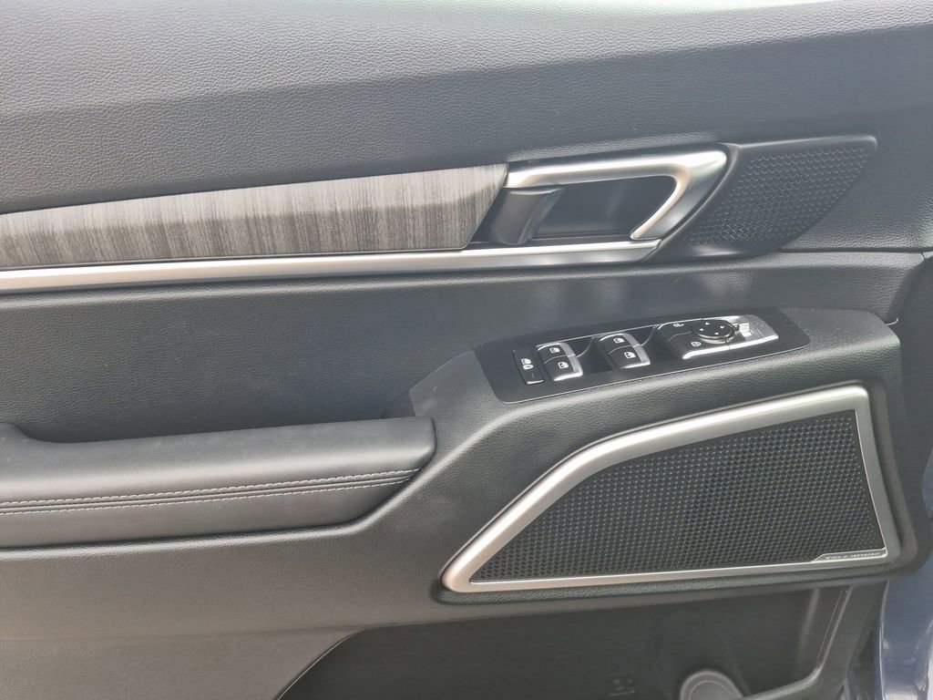Used 2025 Kia Telluride EX image 7
