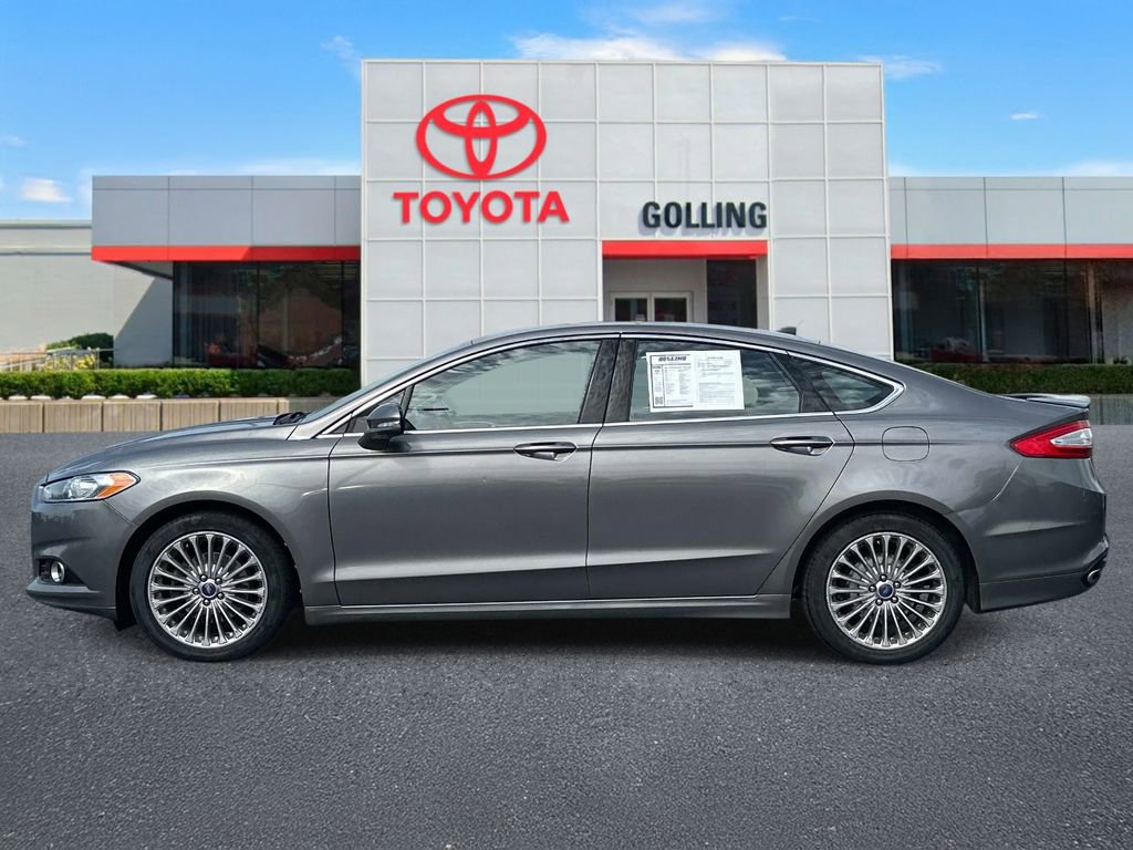 Used 2013 Ford Fusion Titanium FWD image 2