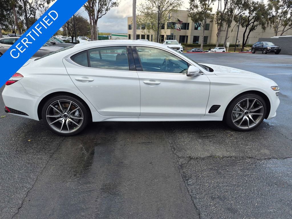 Used 2026 Genesis G70 2.5T image 8