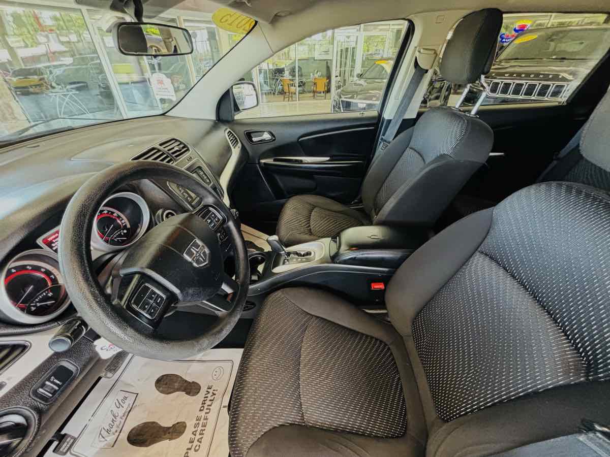 Used 2015 Dodge Journey SE w/ Quick Order Package 22F SE FWD image 24