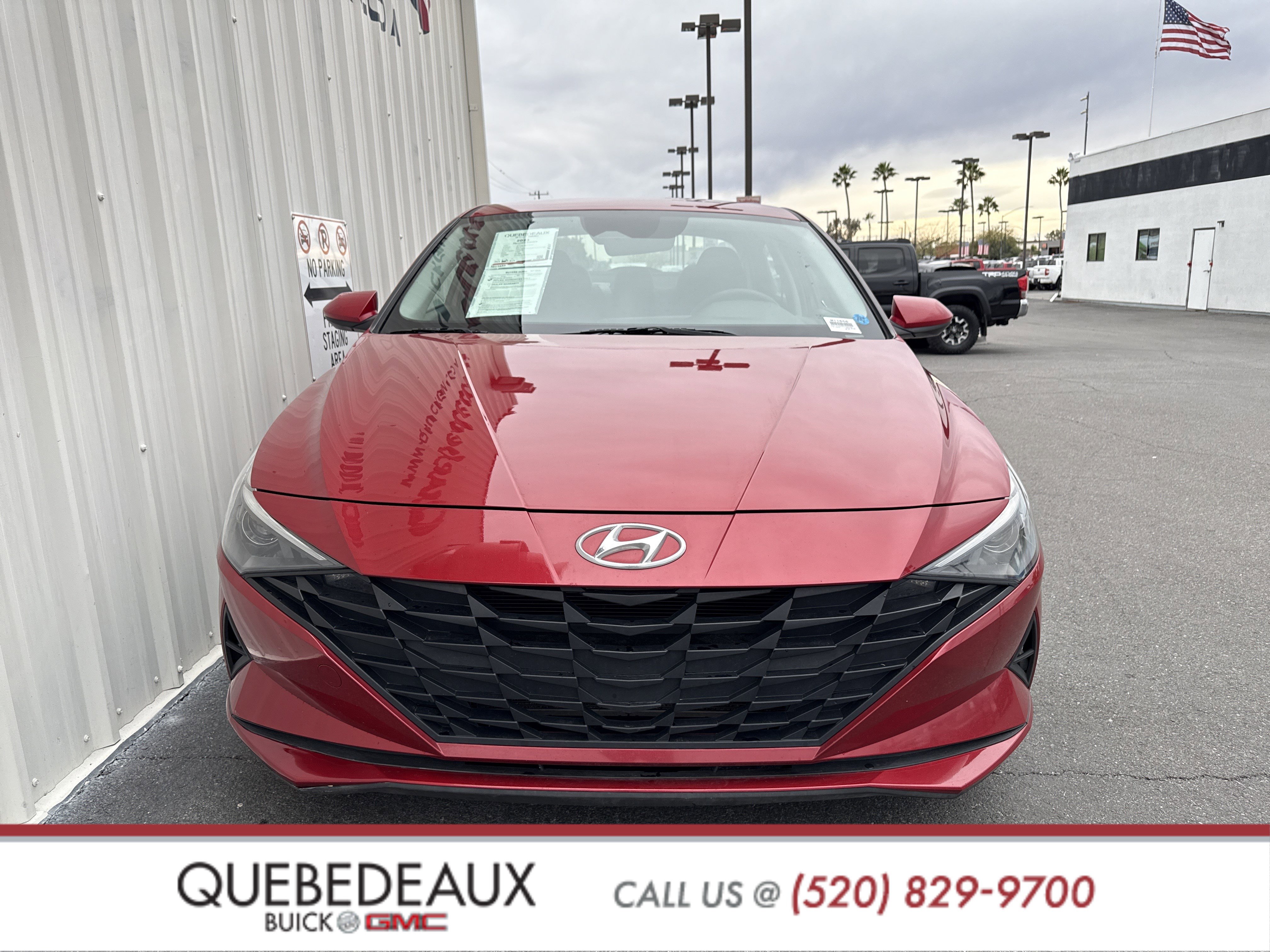 Used 2023 Hyundai Elantra SEL w/ Preferred Accessory Package image 4