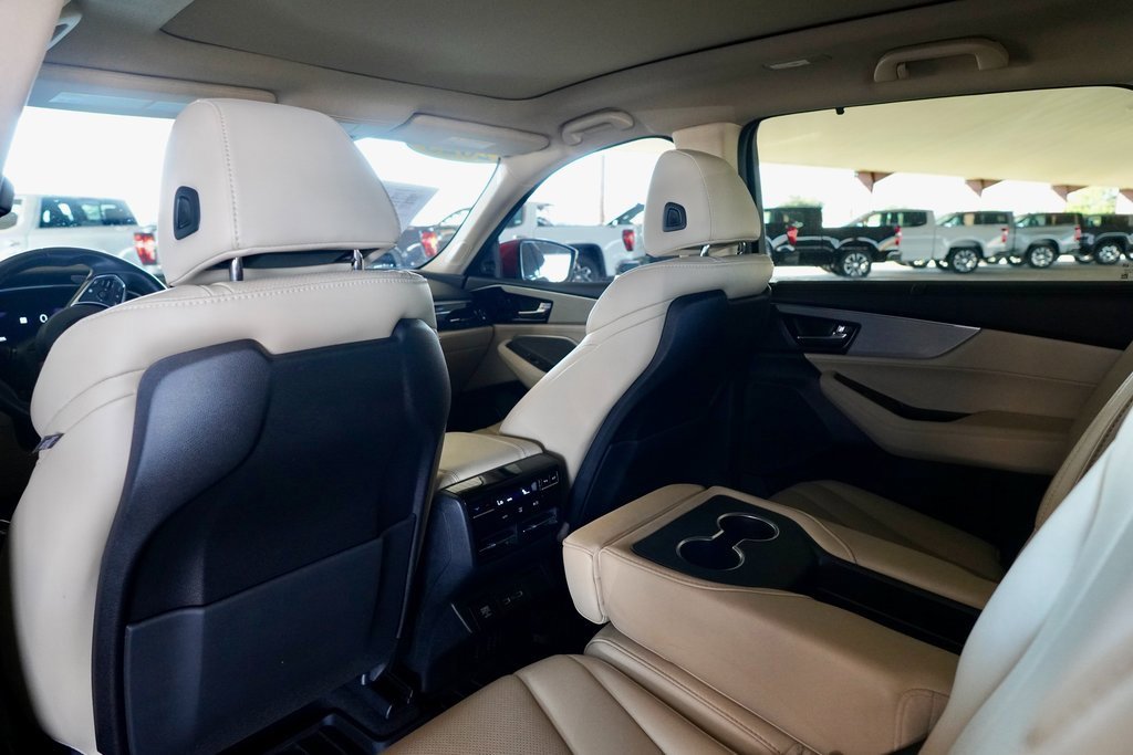 Used 2023 Acura MDX FWD w/ Technology Package image 8