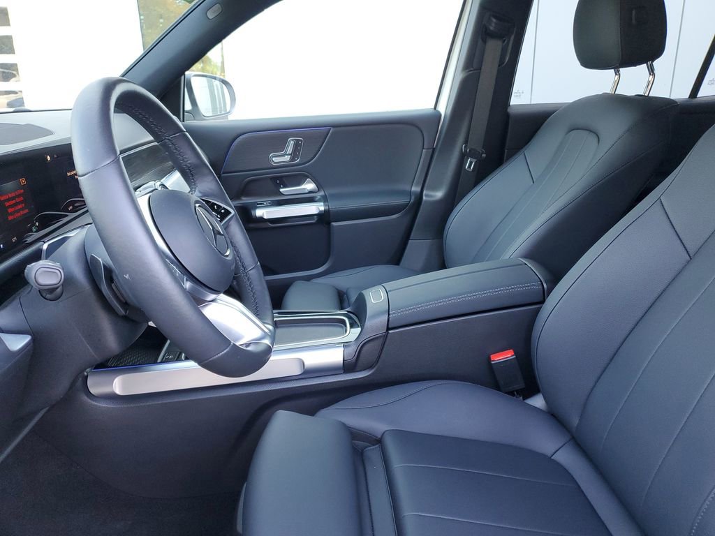 Used 2025 Mercedes-Benz EQB 250+ image 20