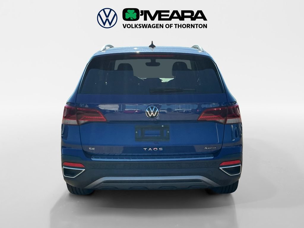 Used 2023 Volkswagen Taos SE w/ Panoramic Sunroof Package AWD/4WD image 4
