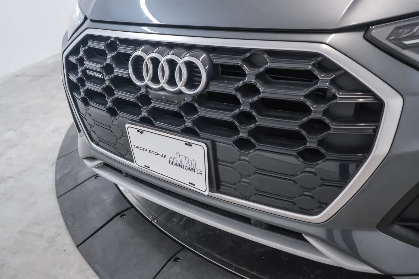 Used 2023 Audi Q5 2.0T Premium Plus w/ Premium Plus Package AWD/4WD image 16