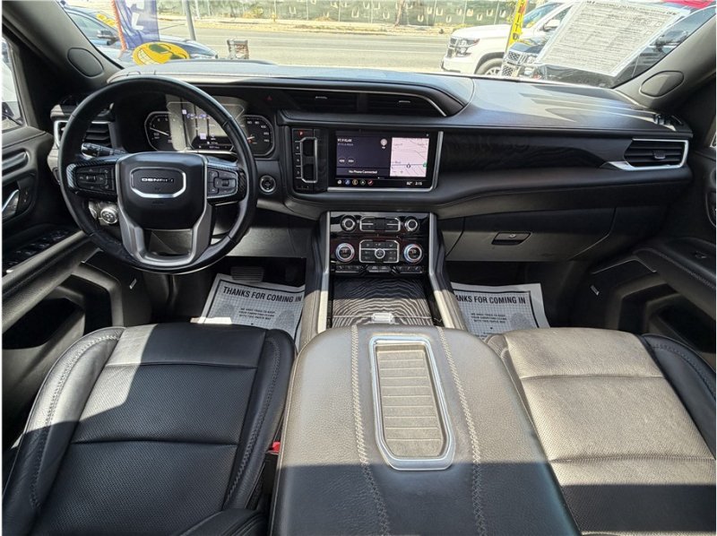 Used 2021 GMC Yukon Denali w/ Denali Premium Package RWD image 35
