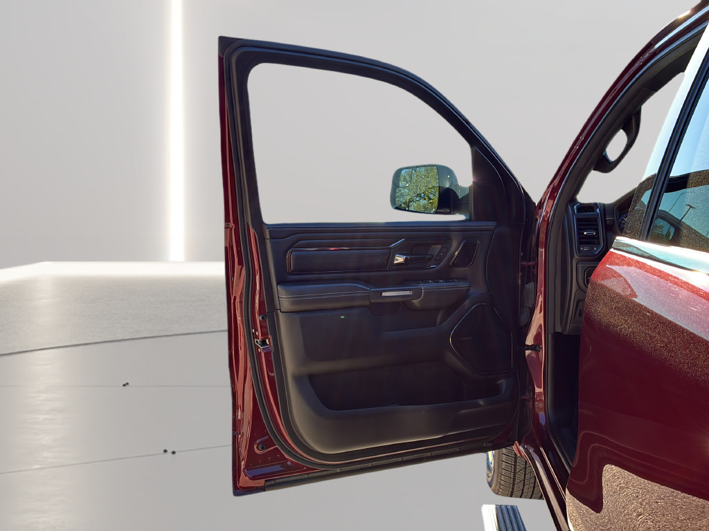 Used 2022 RAM 1500 Limited AWD/4WD image 10