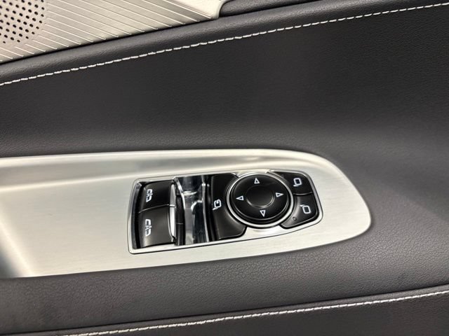 Used 2025 Chevrolet Corvette Stingray Preferred Cpe w/ Battery Protection Package RWD image 13