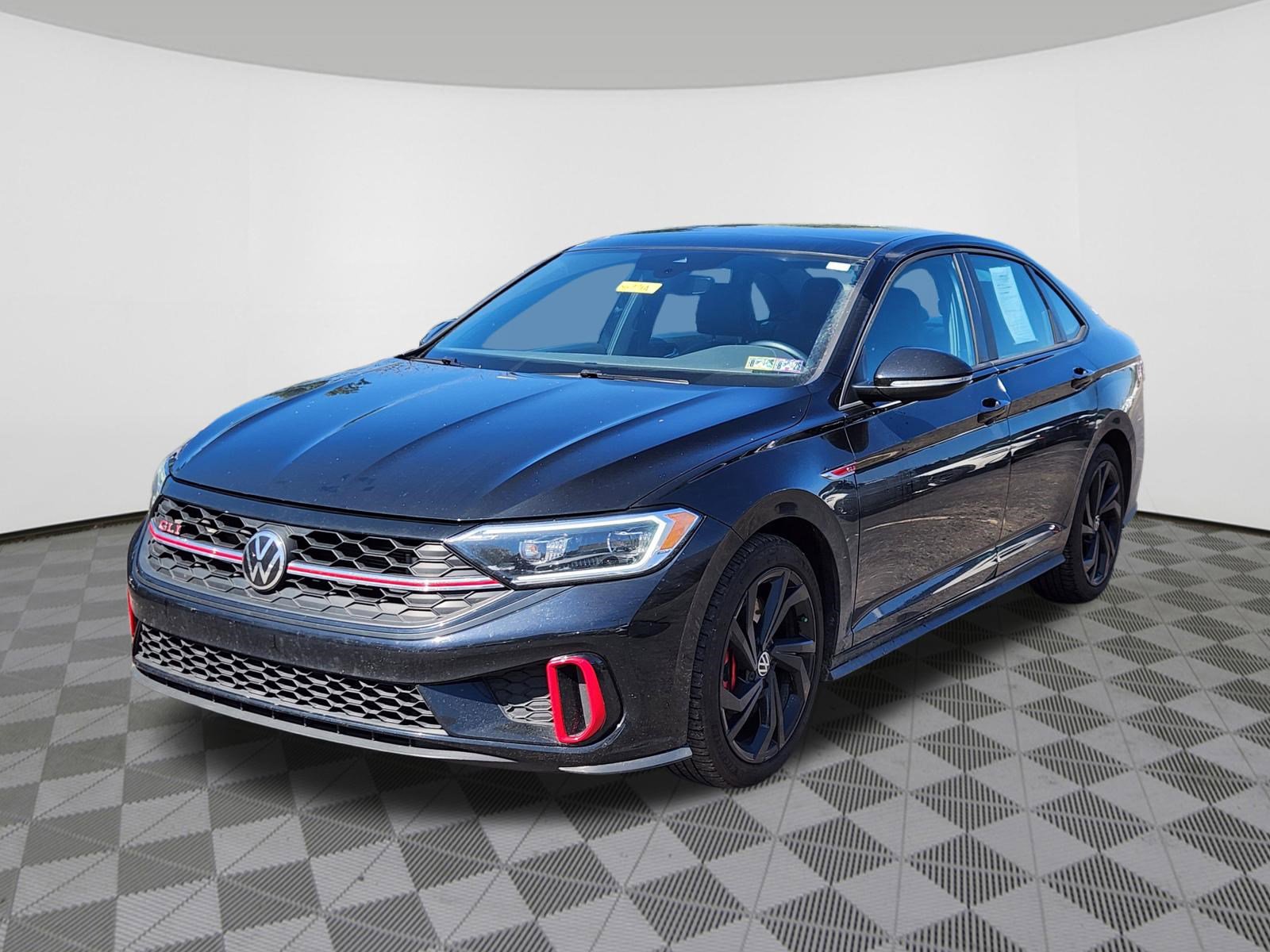 Used 2023 Volkswagen Jetta GLI Autobahn image 2