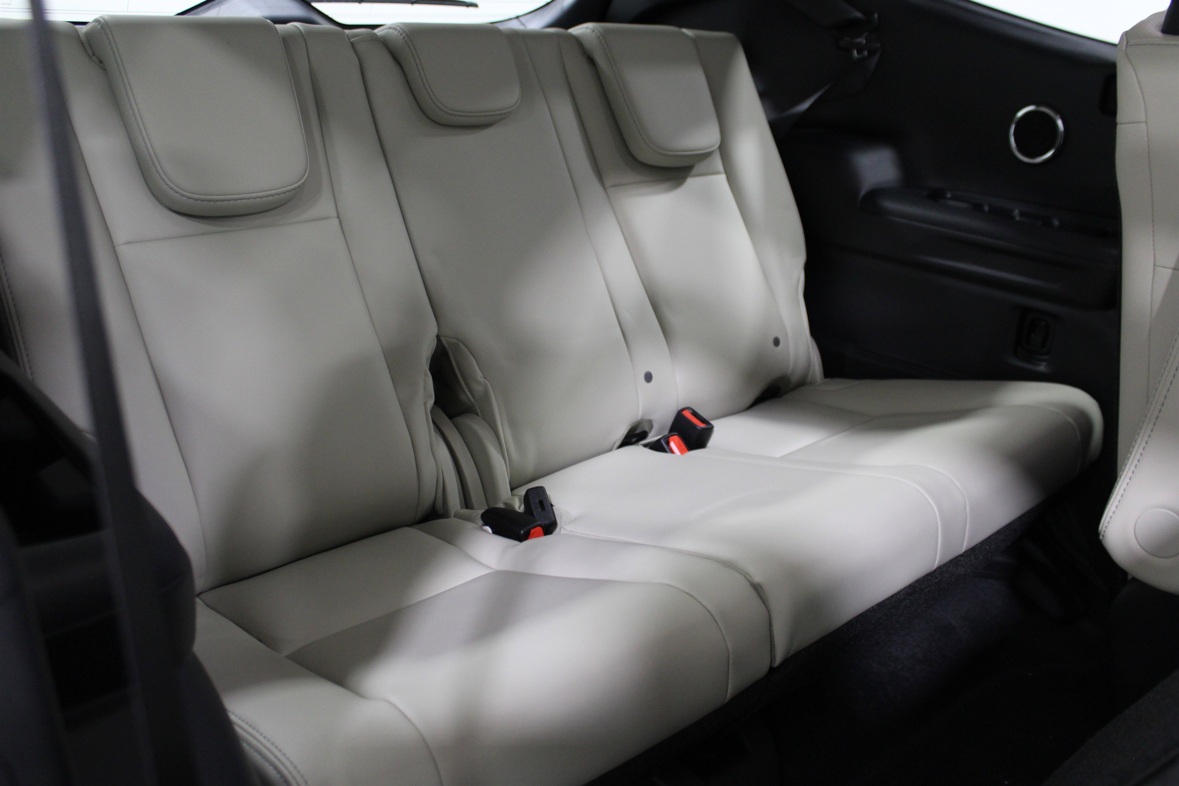 New 2025 Subaru Ascent Limited image 25