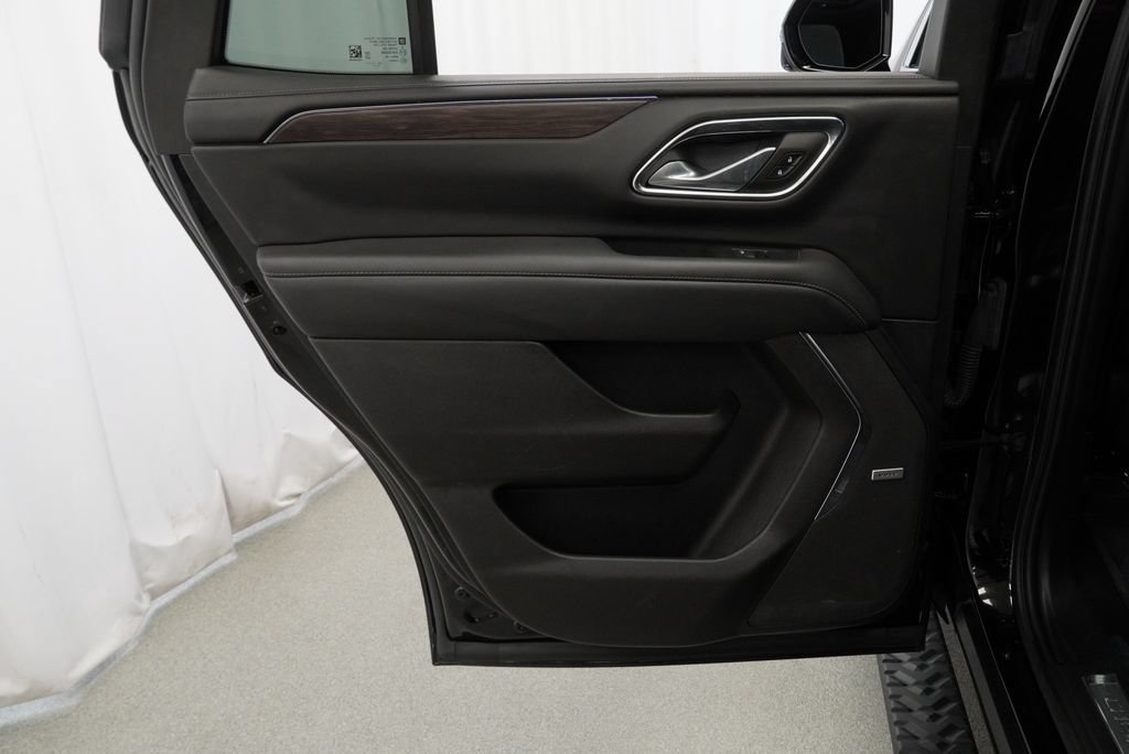 Certified 2023 Chevrolet Tahoe Z71 w/ Luxury Package AWD/4WD image 29