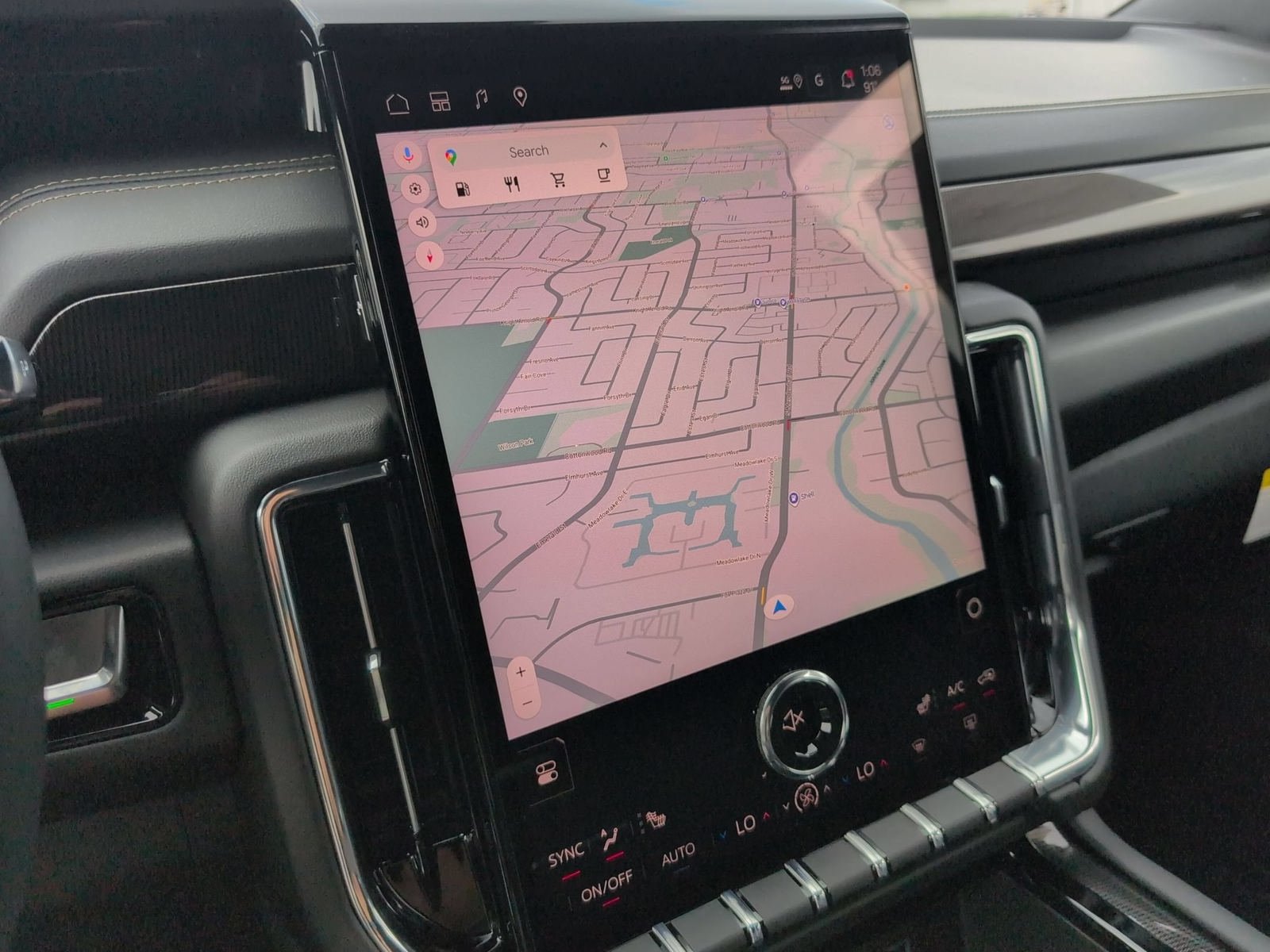 New 2026 GMC Yukon Elevation AWD/4WD image 18