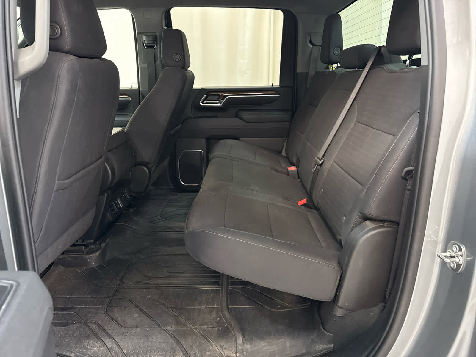 Certified 2025 Chevrolet Silverado 2500 LT w/ Convenience Package image 12