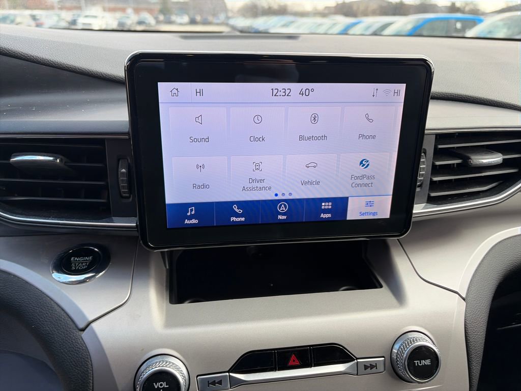 Used 2023 Ford Explorer XLT w/ Equipment Group 202A image 23