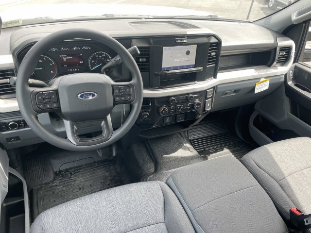 New 2026 Ford F350 XL w/ FX4 Off-Road Package AWD/4WD image 6