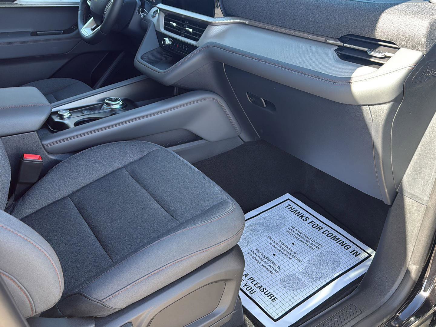 New 2026 Ford Explorer Active image 29