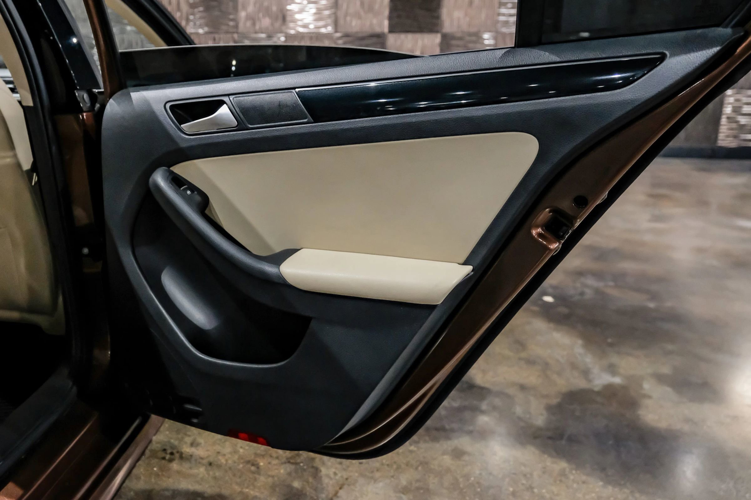 Used 2017 Volkswagen Jetta SEL FWD image 46
