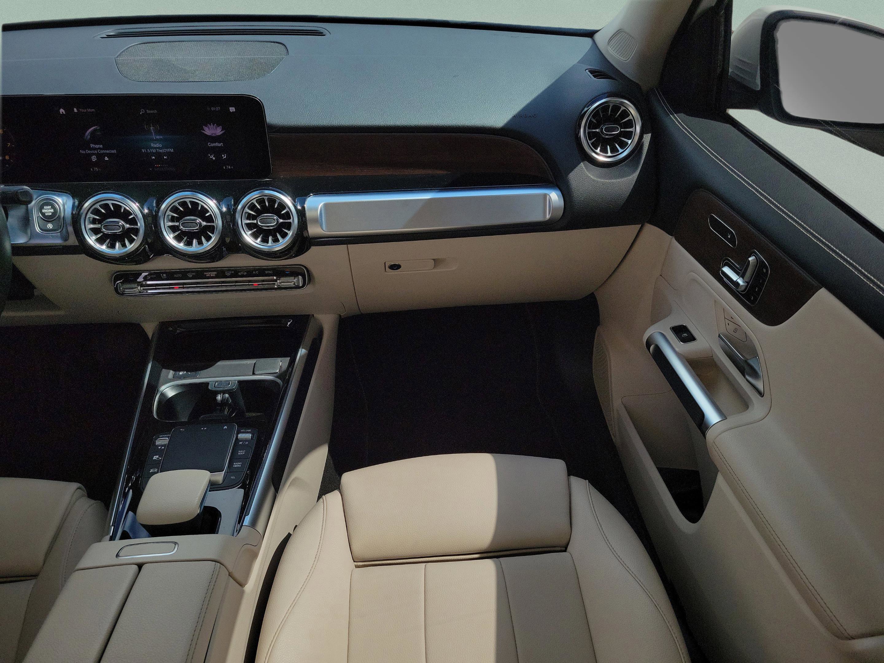 Used 2023 Mercedes-Benz GLB 250 4MATIC image 14