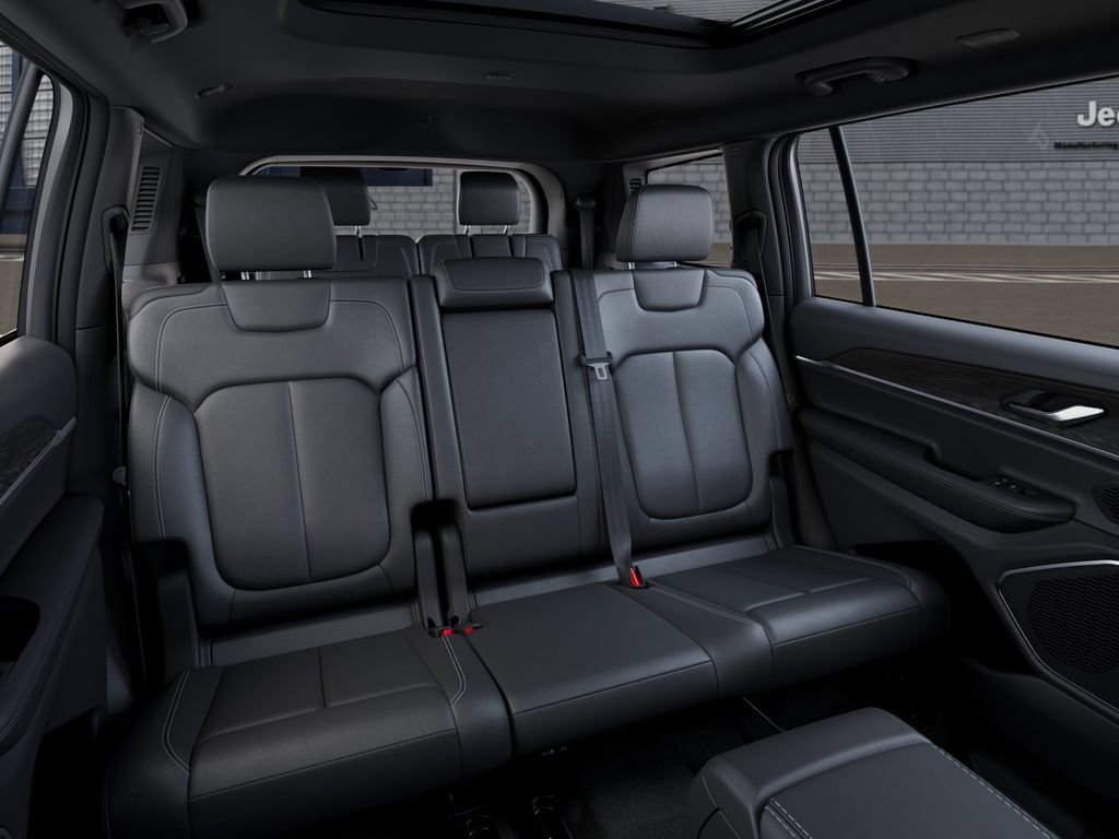 New 2026 Jeep Grand Cherokee L Limited w/ Limited Altitude Package RWD image 16