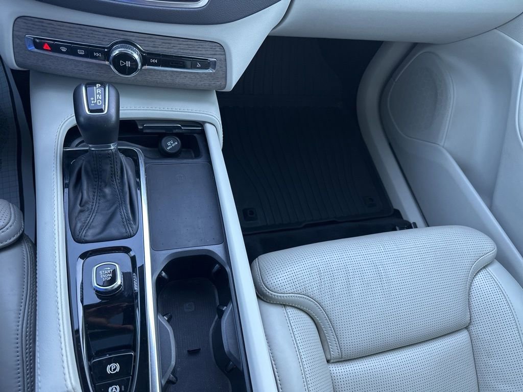 Used 2022 Volvo XC90 T6 Inscription w/ Advanced Package image 26