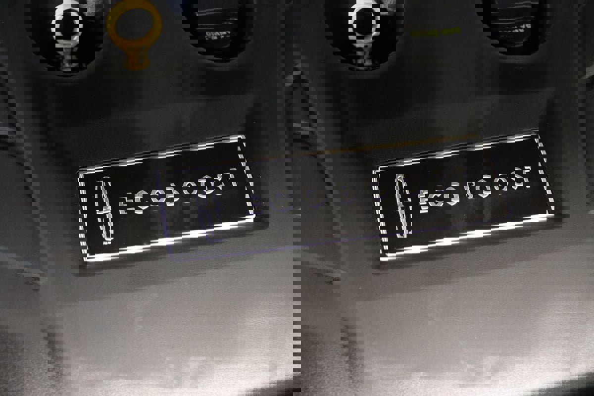 Used 2017 Lincoln MKZ Select w/ Climate Package image 19