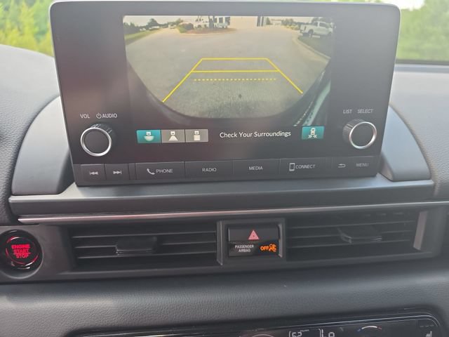 Used 2025 Honda Pilot Sport image 23