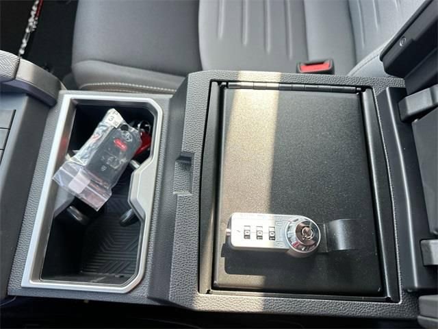 New 2025 Toyota Tacoma TRD Off-Road image 29