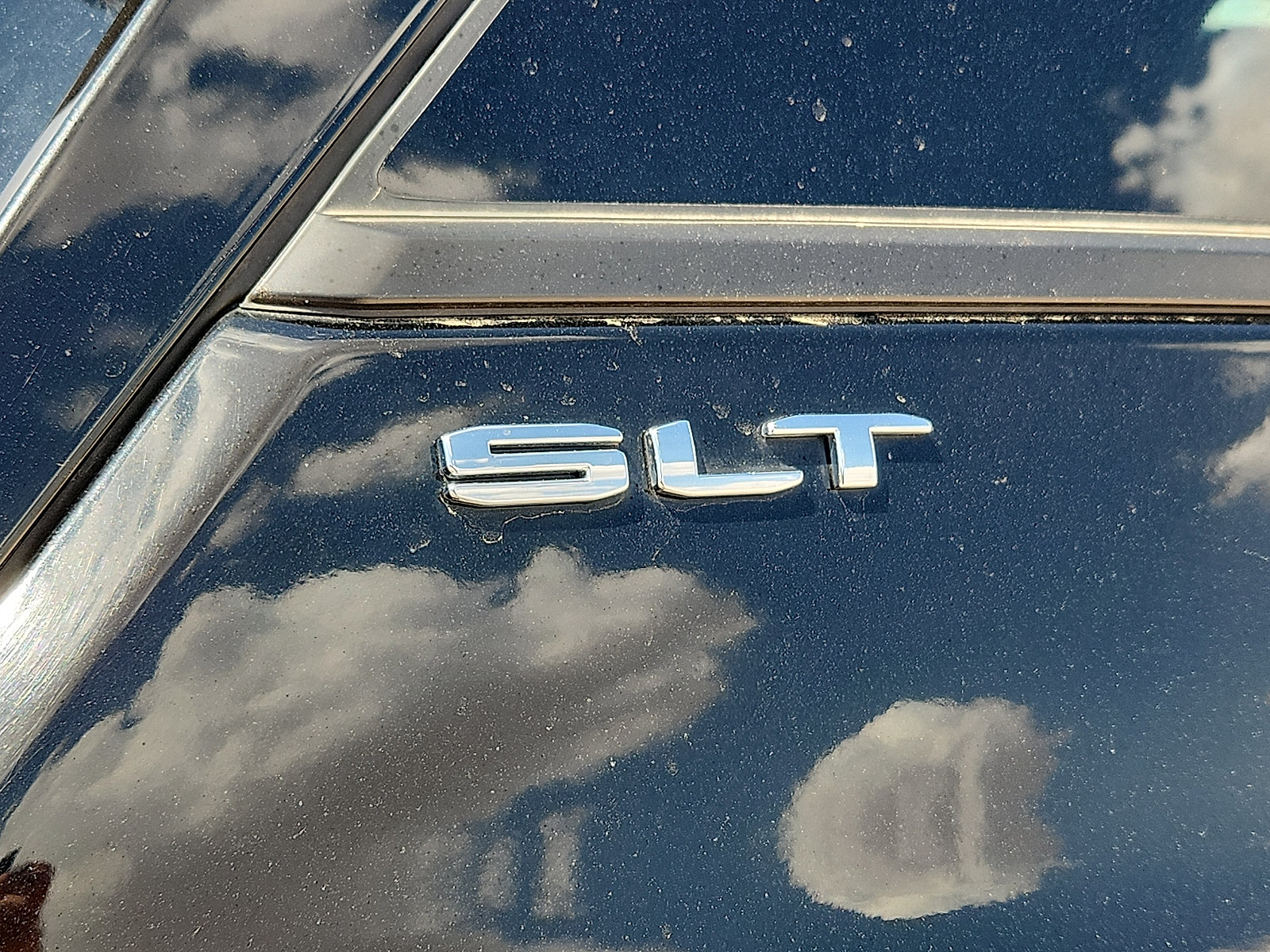 Used 2022 GMC Terrain SLT AWD/4WD image 8
