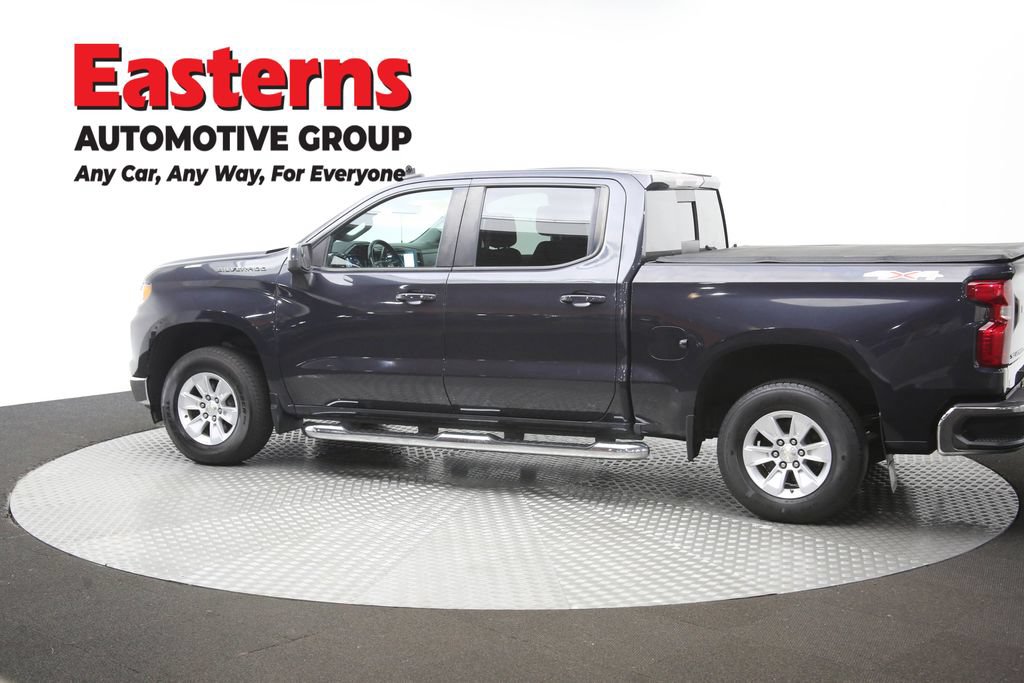 Used 2022 Chevrolet Silverado 1500 LT w/ Convenience Package II AWD/4WD image 62