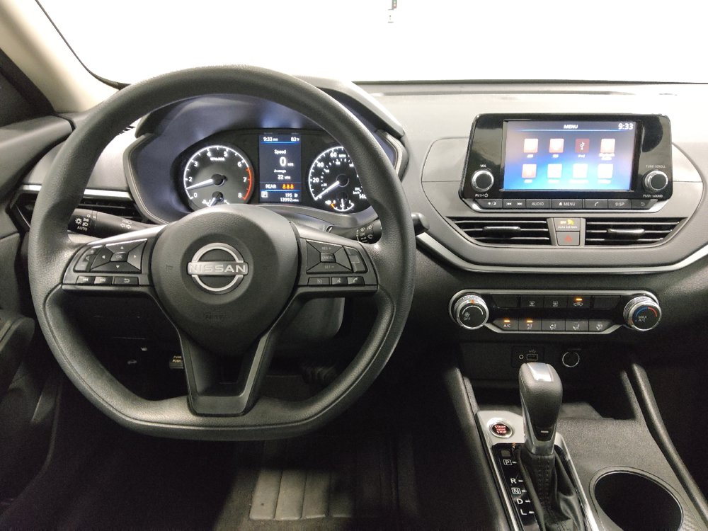 Used 2023 Nissan Altima 2.5 S FWD image 22