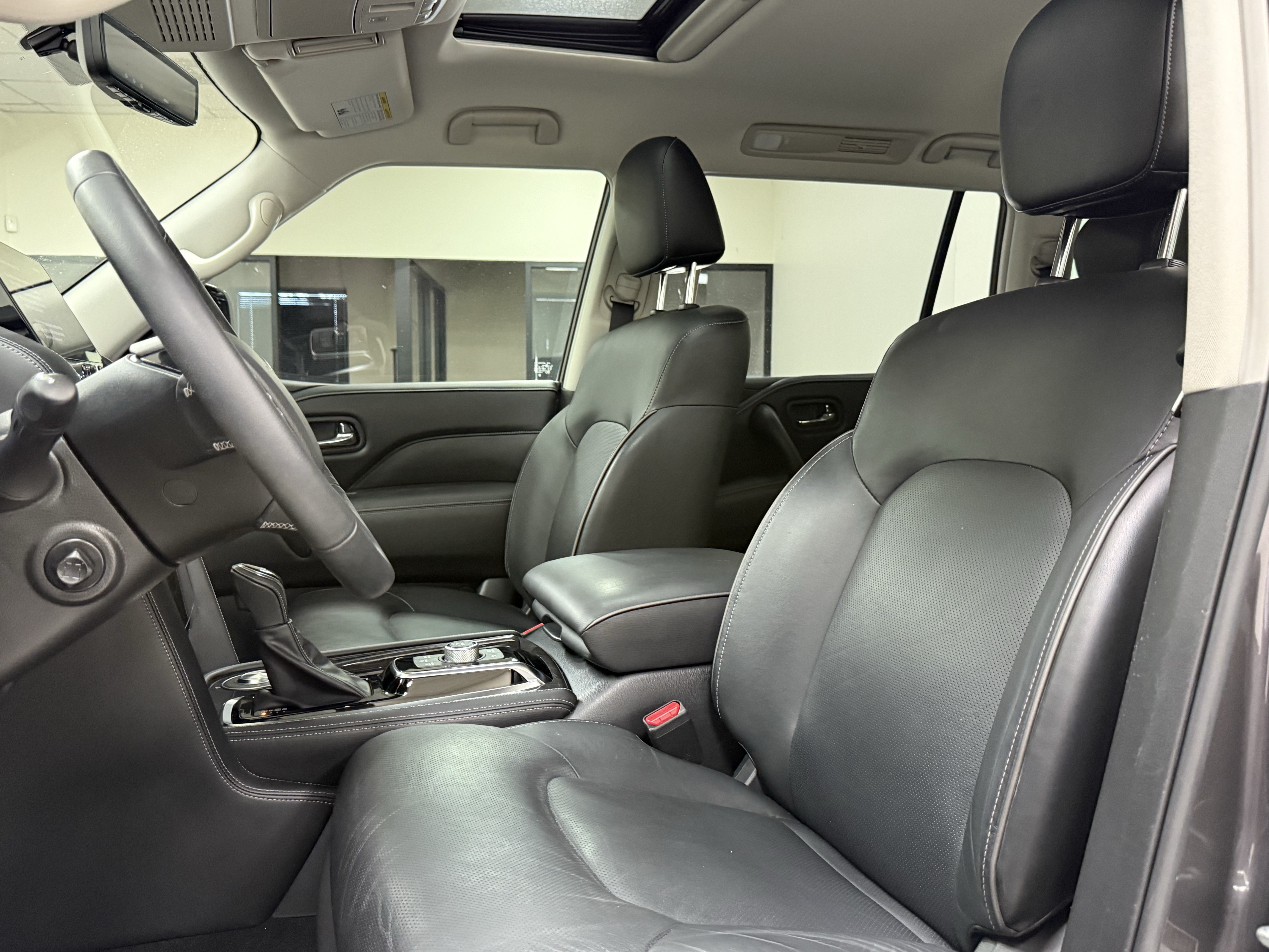Certified 2023 INFINITI QX80 Luxe w/ Cargo Package RWD image 10