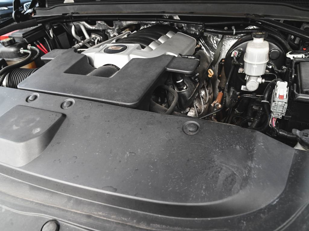 Used 2016 Cadillac Escalade Platinum image 26