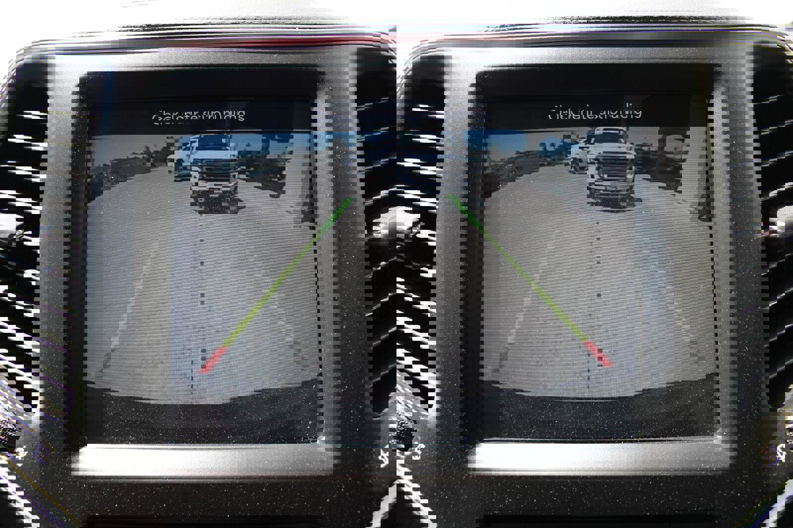 Used 2021 Jeep Cherokee Latitude Lux w/ Sun & Sound Group image 21