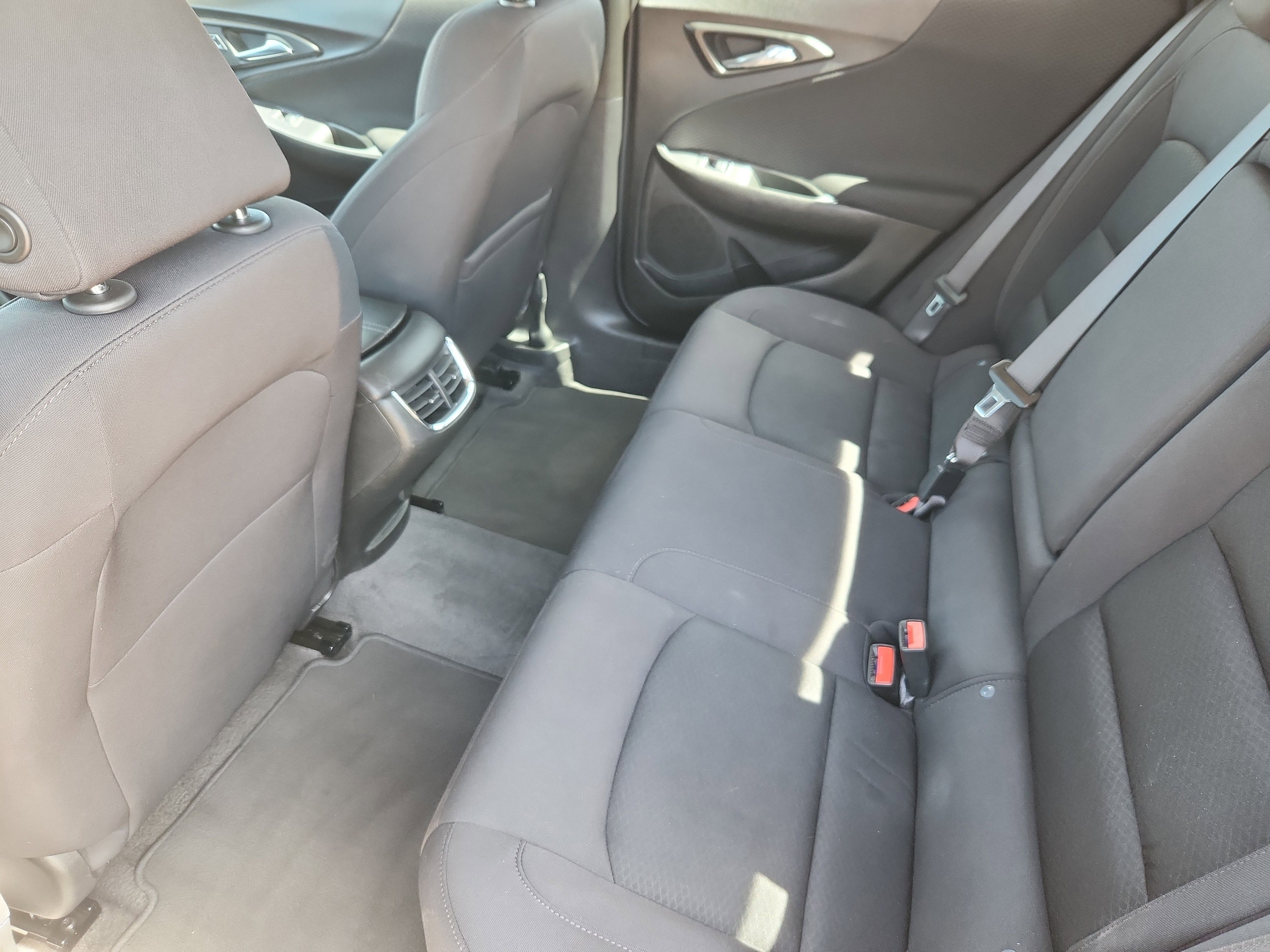 Used 2023 Chevrolet Malibu LT image 12