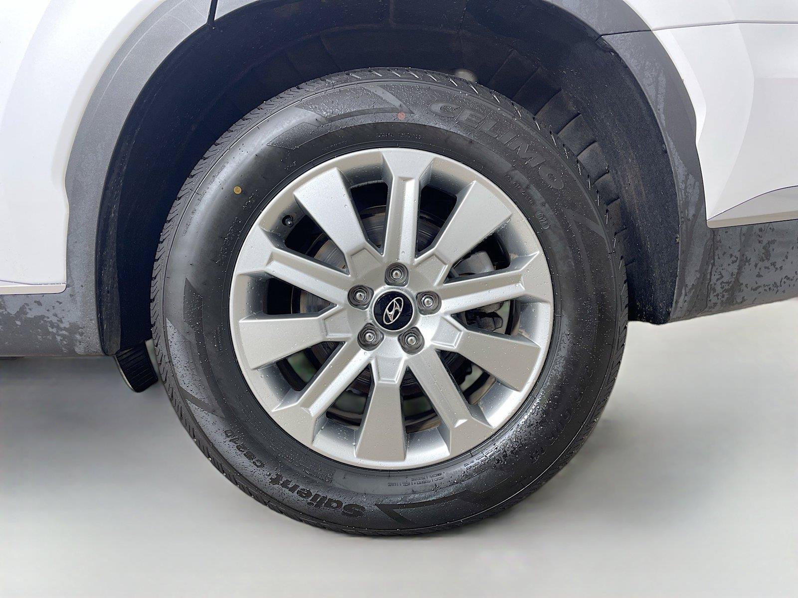 Used 2023 Hyundai Palisade SE AWD/4WD image 29
