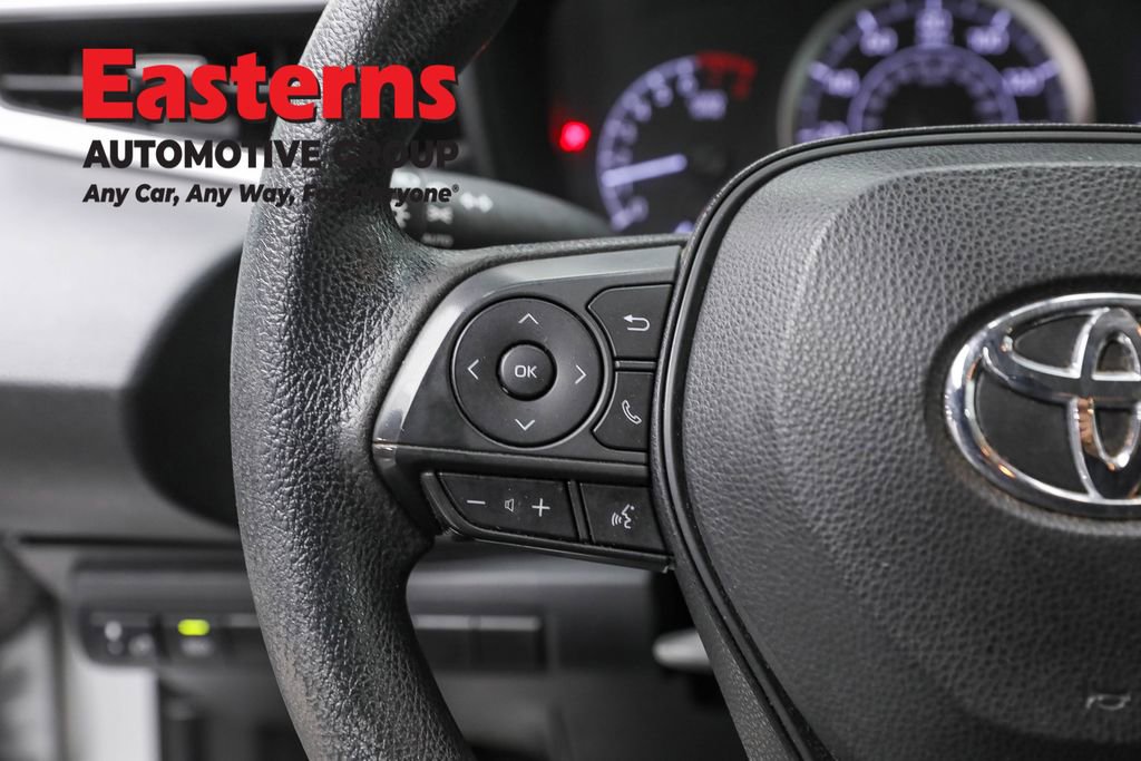 Used 2021 Toyota Corolla LE w/ Protection Package (TMS) FWD image 15