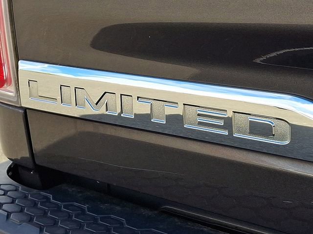 Used 2017 RAM 1500 Limited image 33