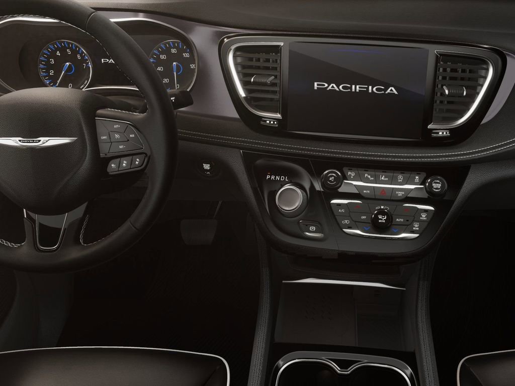 New 2026 Chrysler Pacifica Limited w/ S Appearance Package AWD/4WD image 26