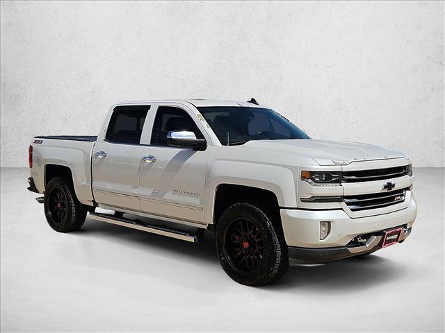 Used 2017 Chevrolet Silverado 1500 LTZ Z71 w/ LTZ Plus Package AWD/4WD video 3