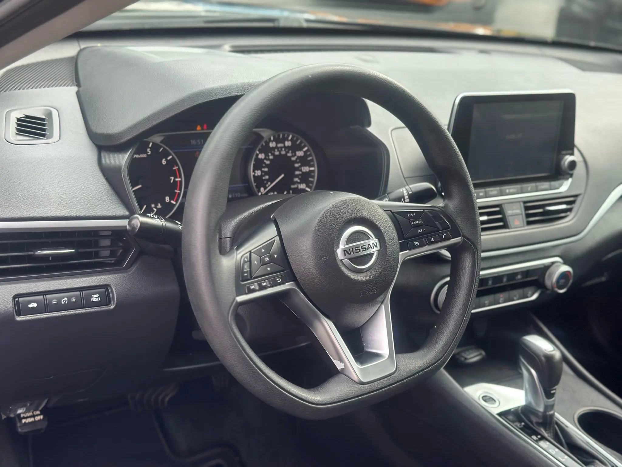 Used 2019 Nissan Altima 2.5 S image 14