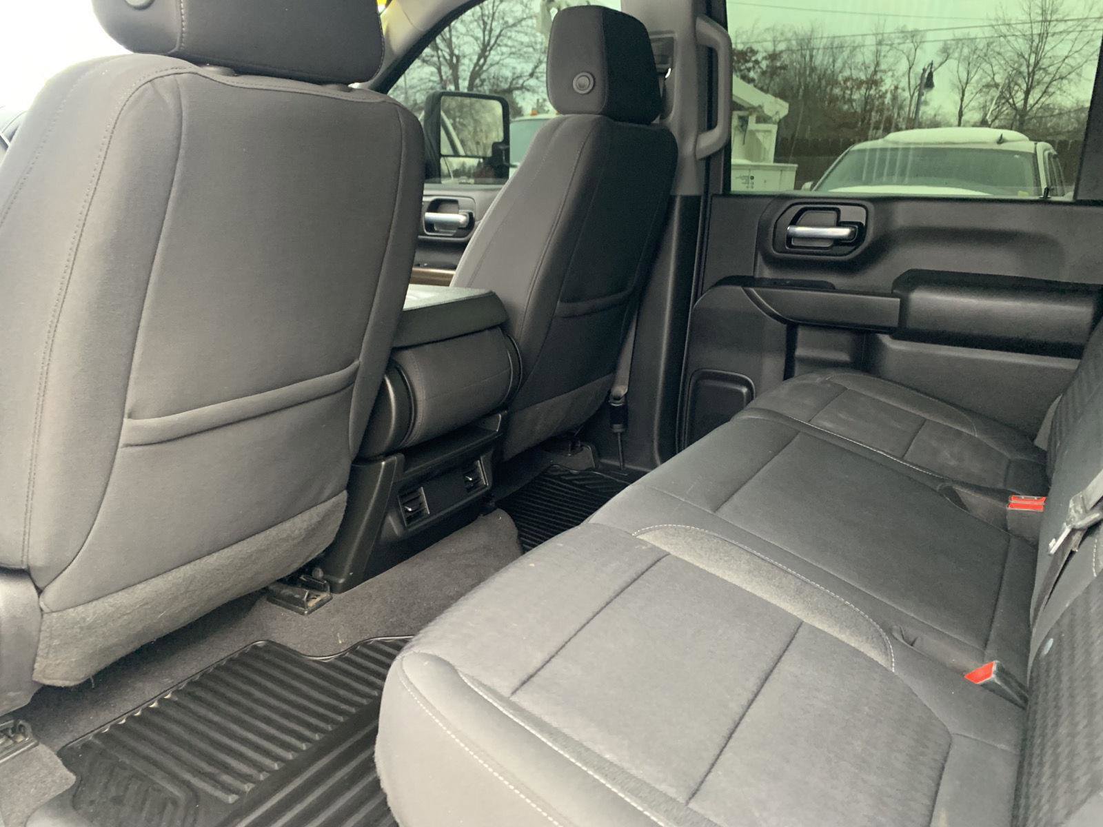 Used 2023 Chevrolet Silverado 2500 LT image 27