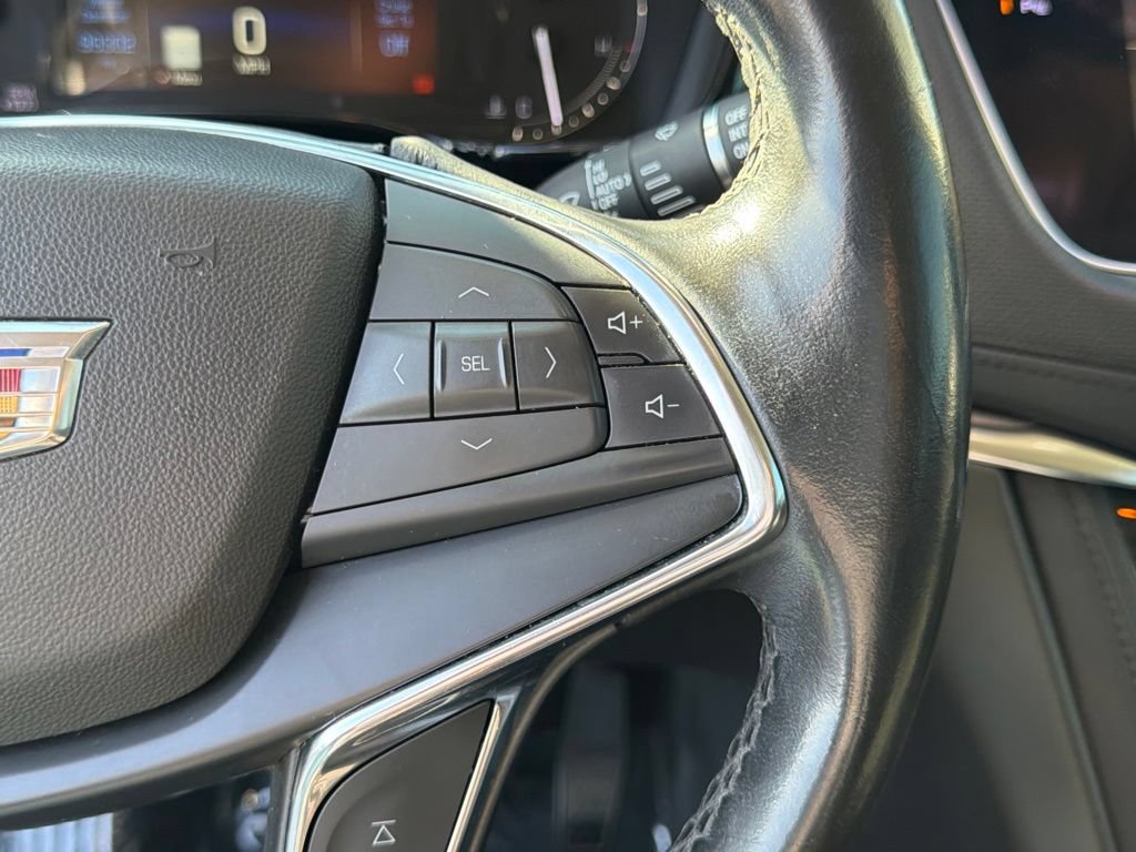 Used 2019 Cadillac XT5 Premium Luxury FWD image 29