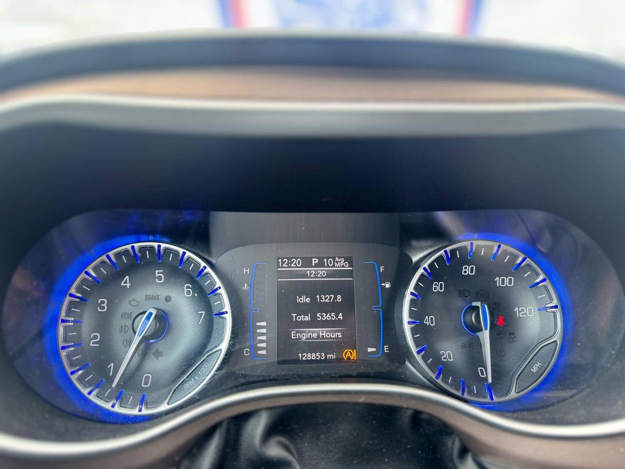 Used 2019 Chrysler Pacifica Touring-L image 42