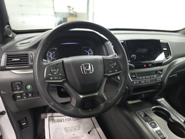 Used 2023 Honda Passport EX-L image 11