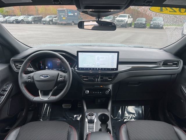 Used 2024 Ford Escape ST-Line w/ Tech Pack #1 AWD/4WD image 17