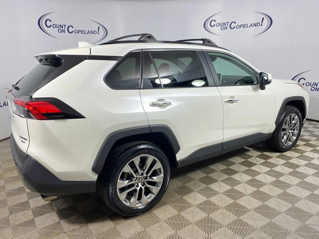 Certified 2022 Toyota RAV4 Limited AWD/4WD image 7