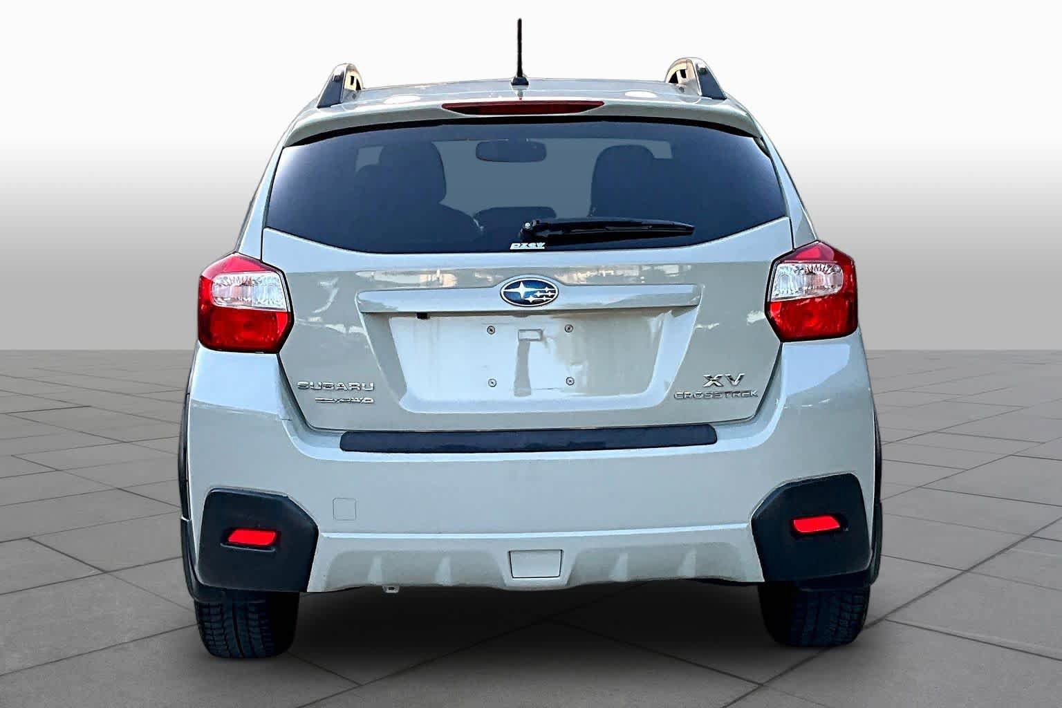 Used 2013 Subaru Crosstrek 2.0i Limited AWD/4WD image 4