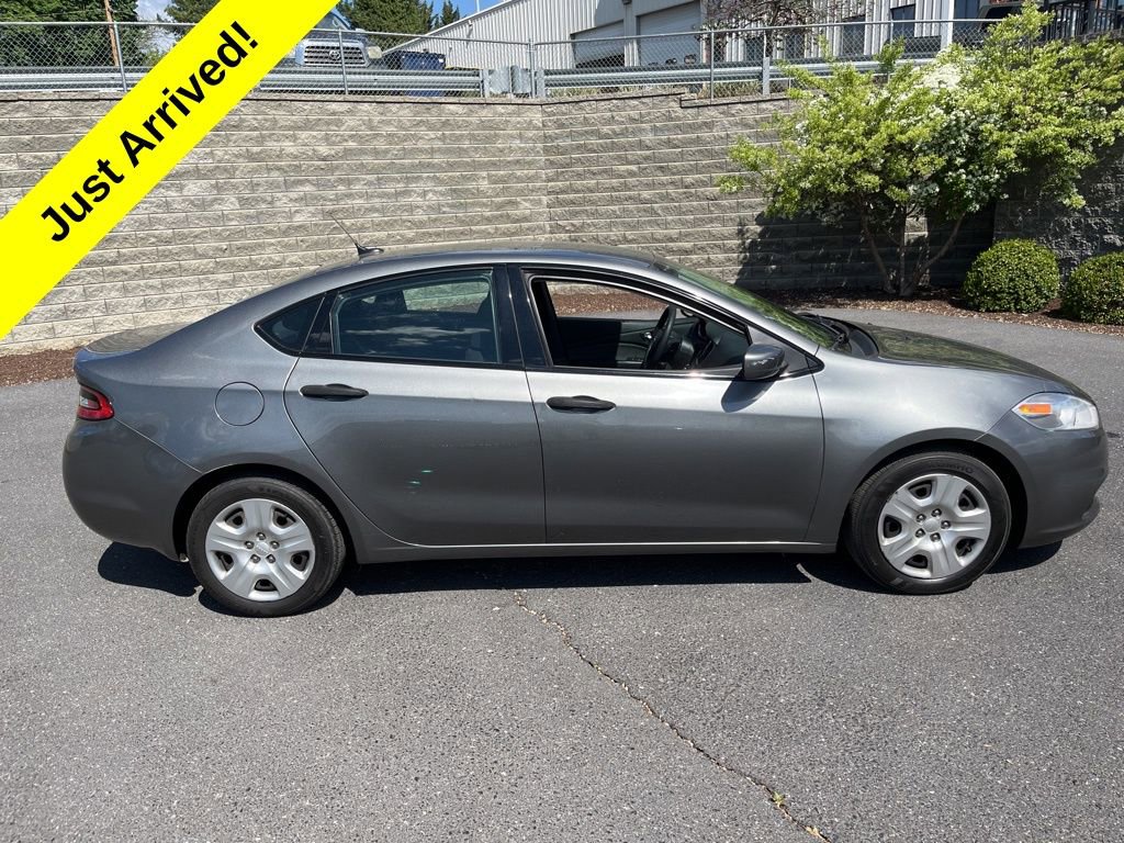 Used 2013 Dodge Dart SE w/ Value Group image 3