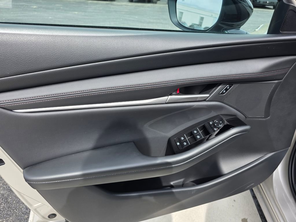 New 2025 MAZDA MAZDA3 s Sport image 10